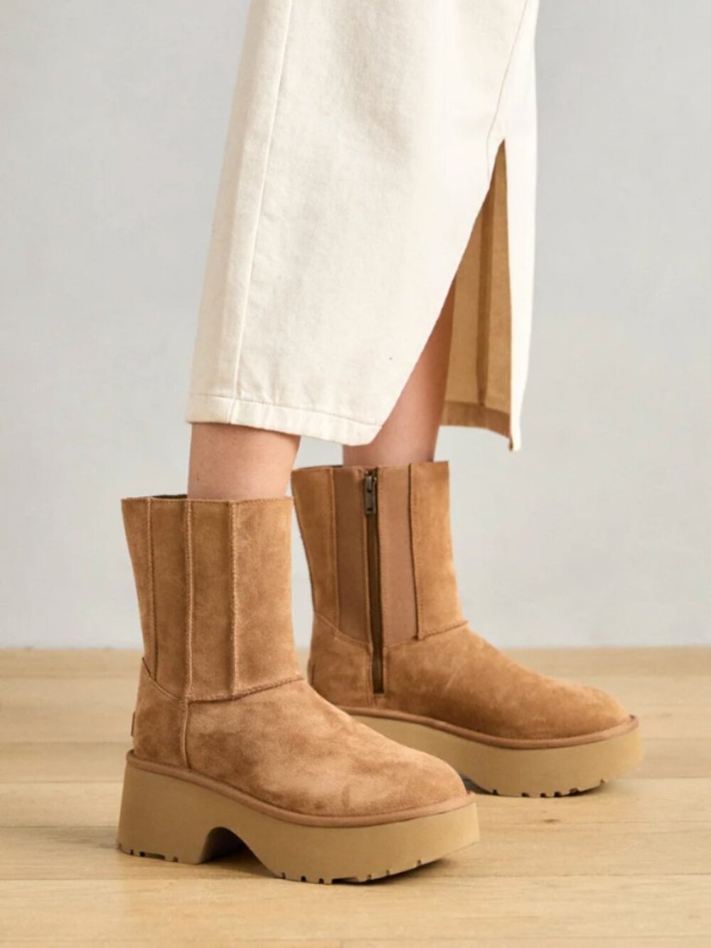 UGG CLASSIC TWIN SEAM - Platform ankle boots - chestnut
